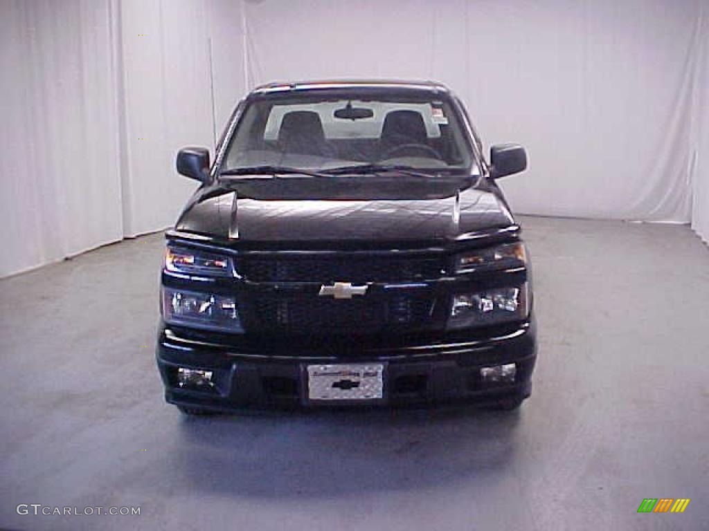 2005 Colorado Regular Cab - Black / Medium Dark Pewter photo #2