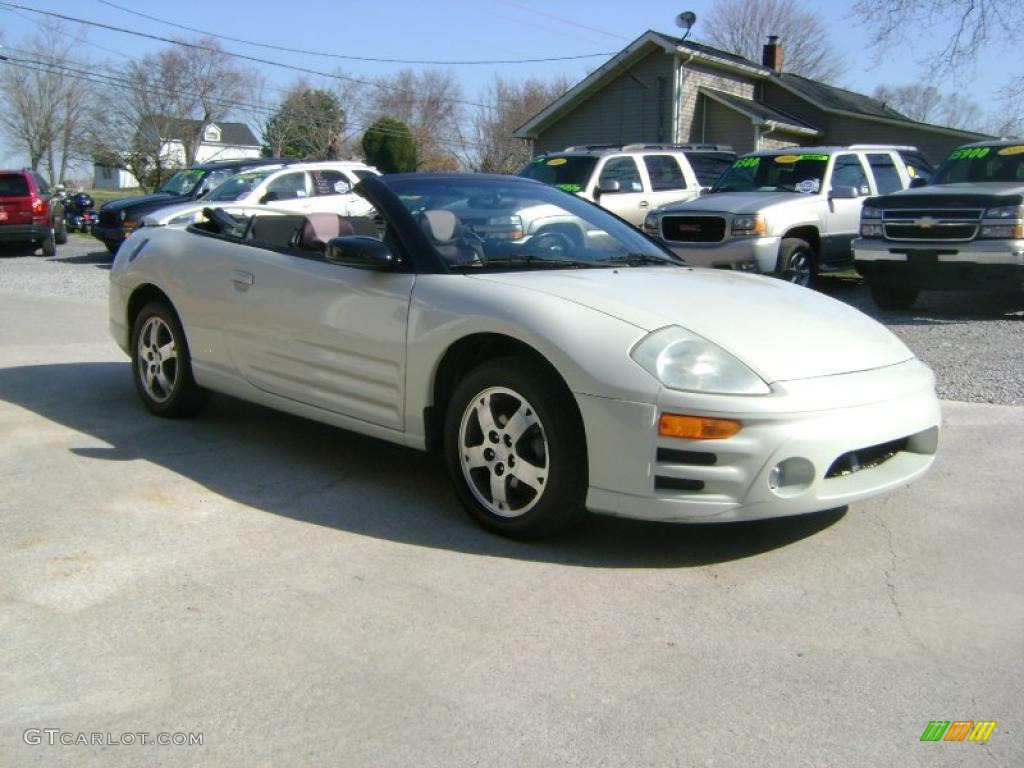 2003 Eclipse Spyder GS - Dover White Pearl / Midnight photo #4