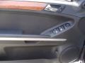 Black - ML 350 4Matic Photo No. 8