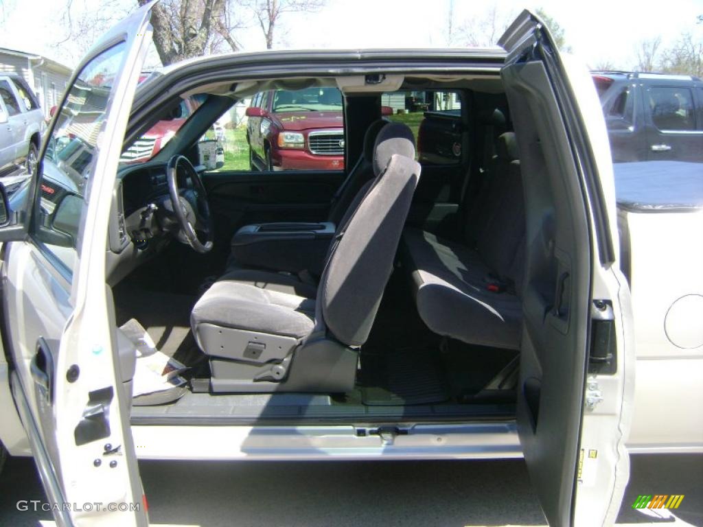 2005 Silverado 1500 LS Extended Cab - Silver Birch Metallic / Dark Charcoal photo #14