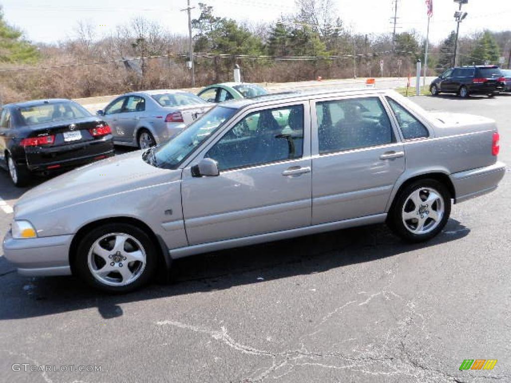 1999 S70 T5 - Pewter Silver Metallic / Graphite photo #1
