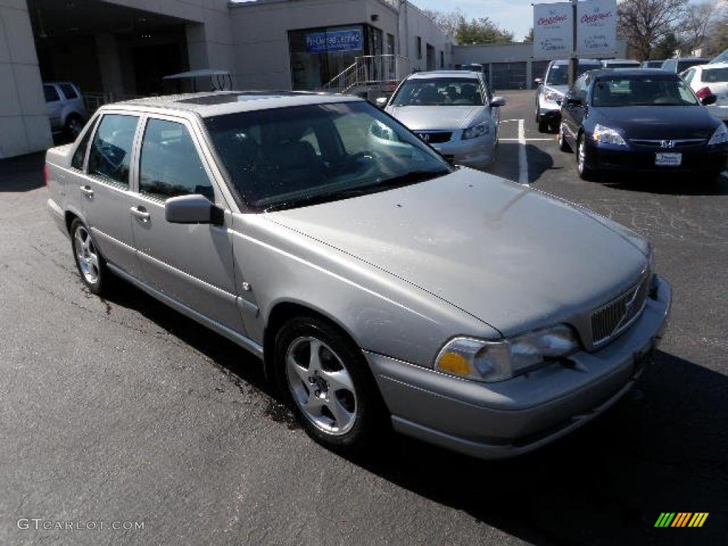 1999 S70 T5 - Pewter Silver Metallic / Graphite photo #6