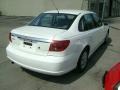 Cream White - L Series L200 Sedan Photo No. 6
