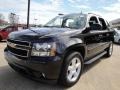 Black - Avalanche LTZ 4WD Photo No. 7