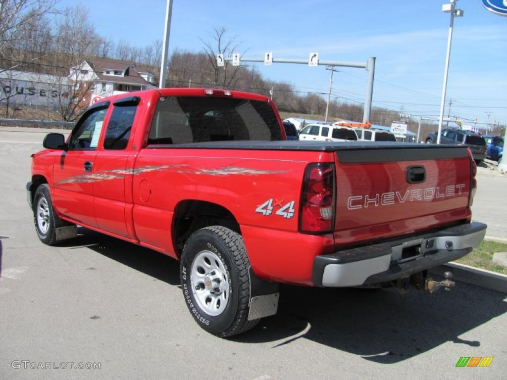2005 Silverado 1500 LS Extended Cab 4x4 - Victory Red / Dark Charcoal photo #7