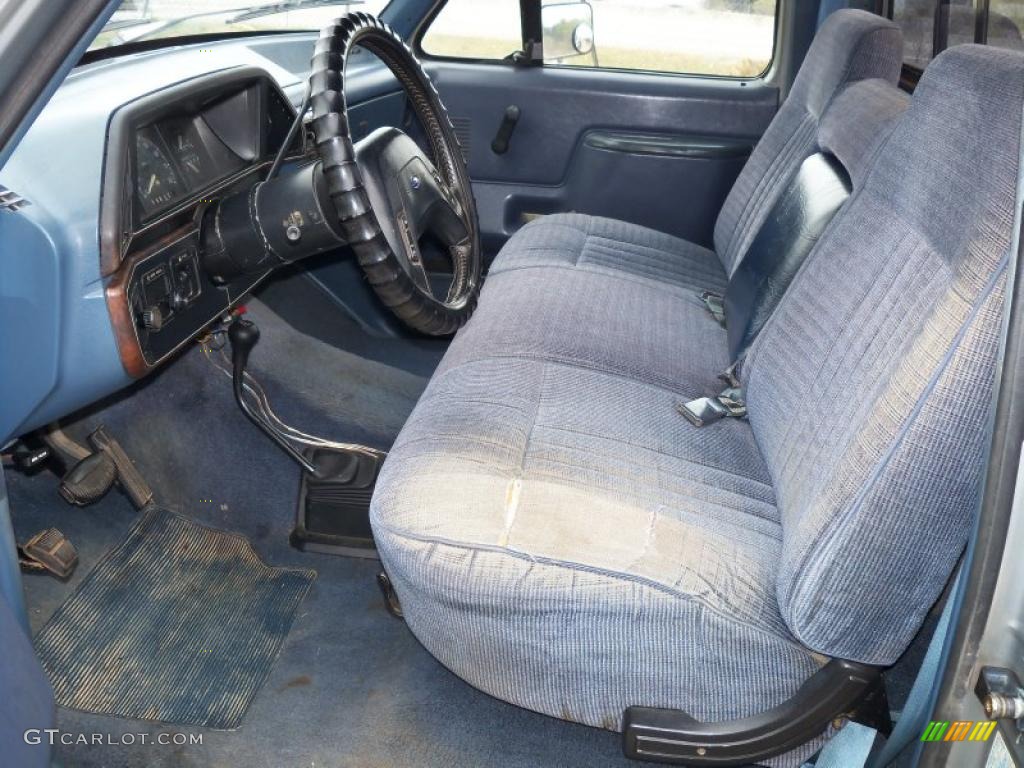 1988 Ford F150 XLT Lariat Regular Cab 4x4 Front Seat Photo #27399857