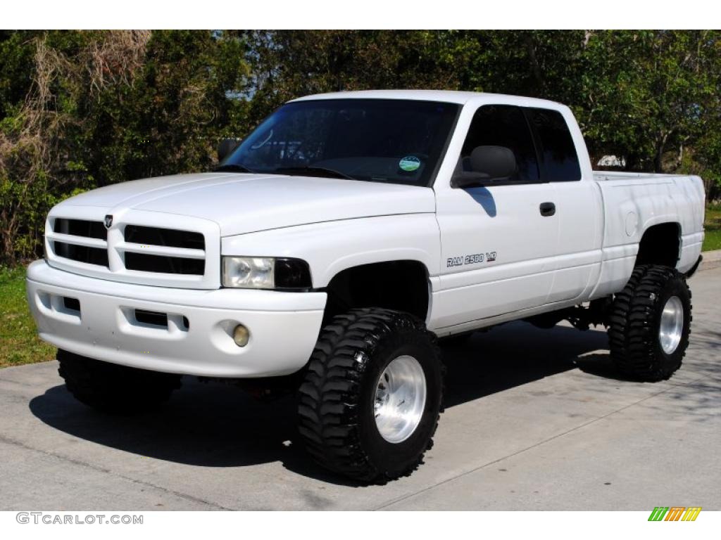 1999 Ram 2500 ST Extended Cab 4x4 - Bright White / Mist Gray photo #1