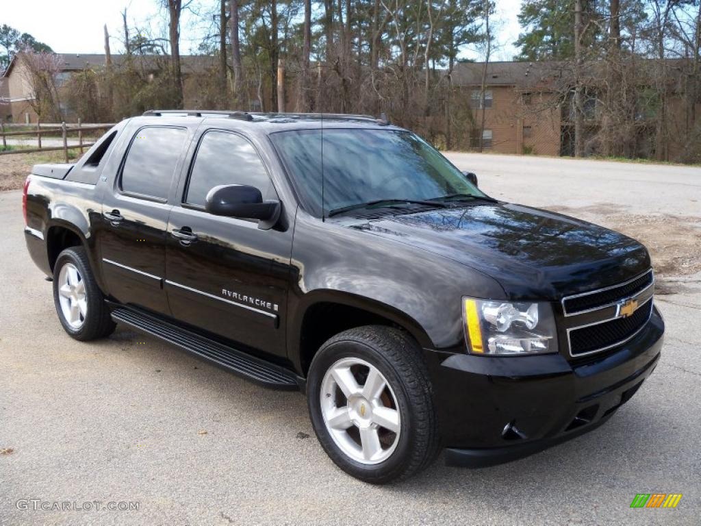2007 Avalanche LTZ 4WD - Black / Ebony photo #10