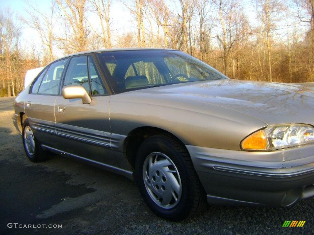 1996 Bonneville SE - Silver Taupe Metallic / Gray photo #5