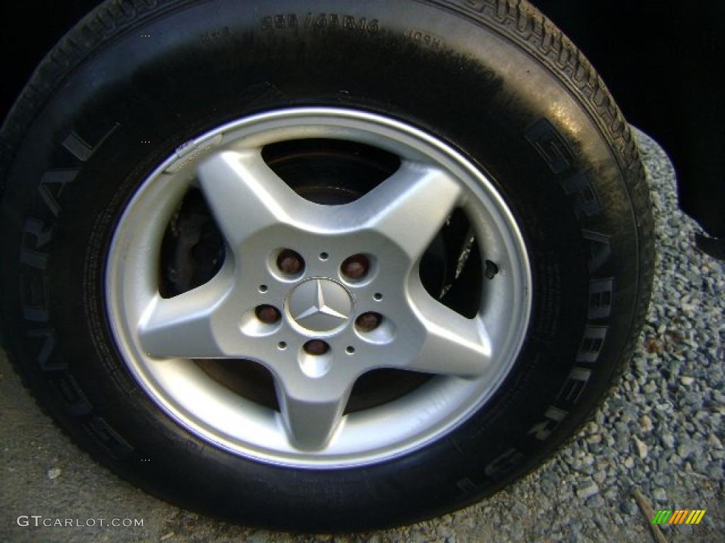 1998 ML 320 4Matic - Ruby Metallic / Sand photo #21