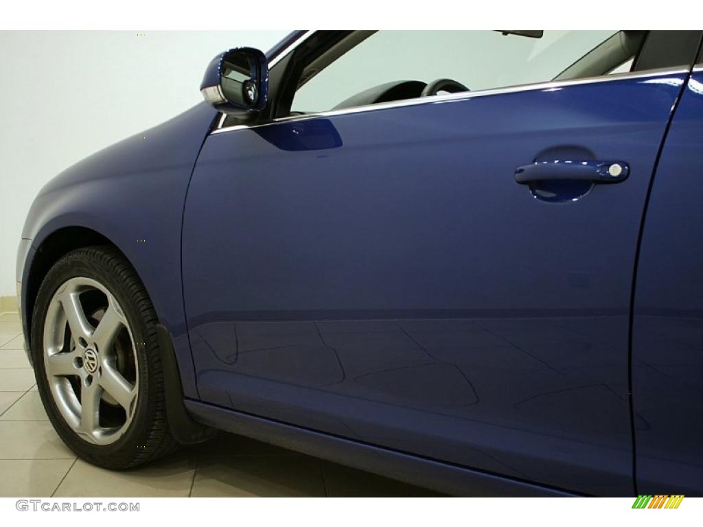 2009 Jetta TDI Sedan - Laser Blue Metallic / Anthracite photo #27