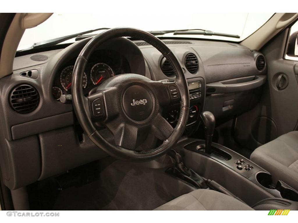 2005 Liberty Sport 4x4 - Stone White / Medium Slate Gray photo #10