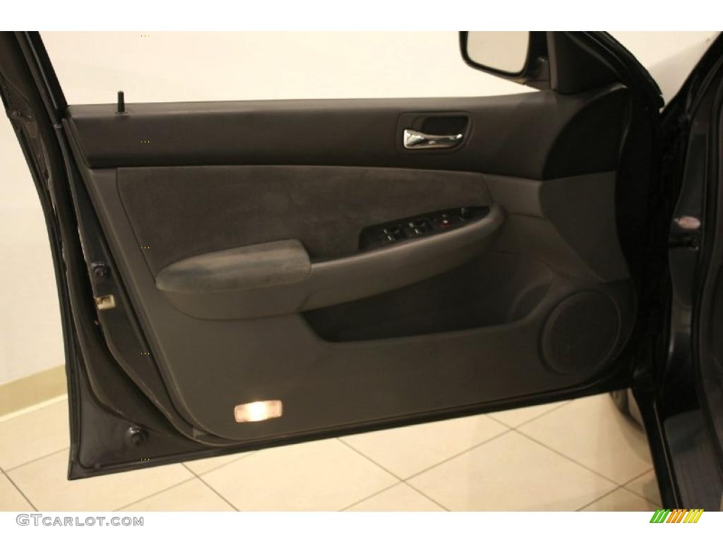 2003 Accord LX Sedan - Graphite Pearl / Gray photo #8