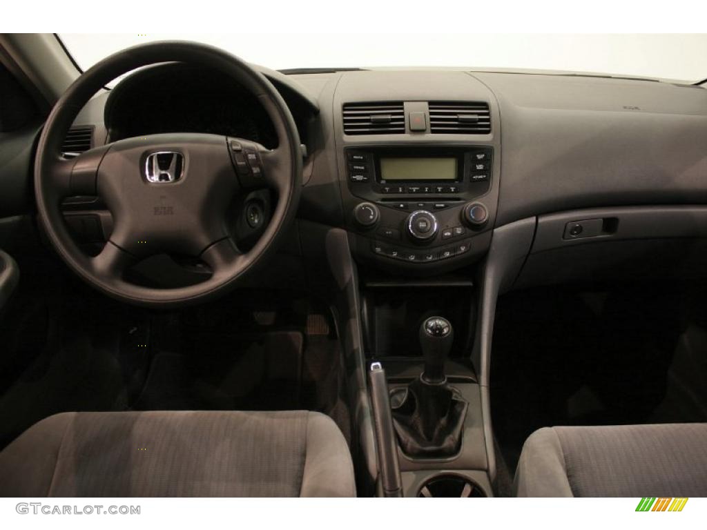 2003 Accord LX Sedan - Graphite Pearl / Gray photo #19