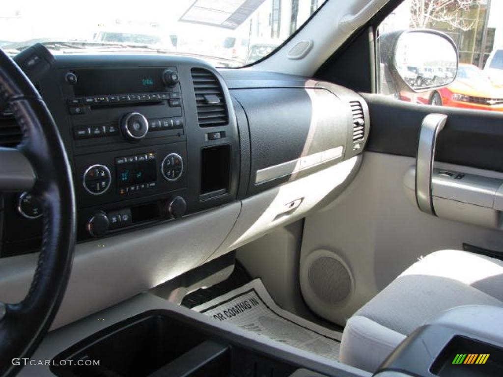 2007 Silverado 1500 LT Z71 Crew Cab 4x4 - Sport Red Metallic / Light Titanium/Ebony Black photo #6