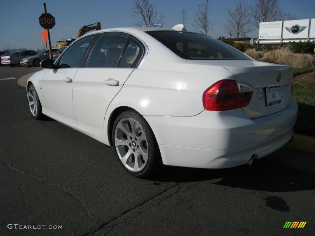 2007 3 Series 335i Sedan - Alpine White / Beige photo #4