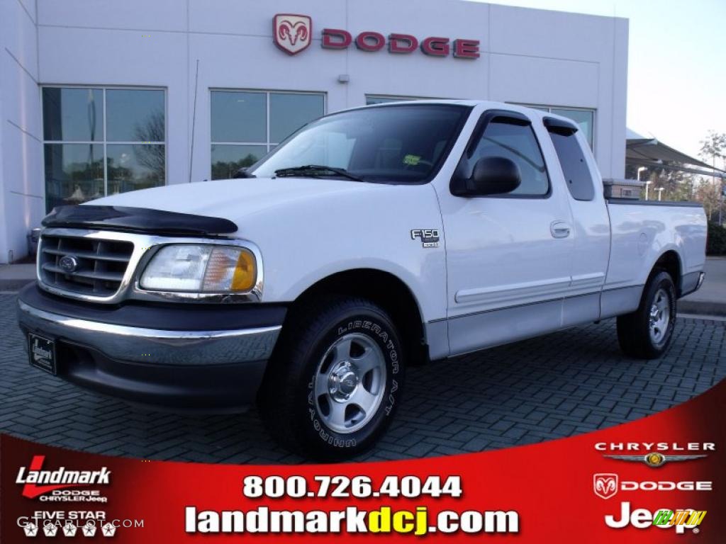 2003 F150 XLT SuperCab - Oxford White / Medium Graphite Grey photo #1