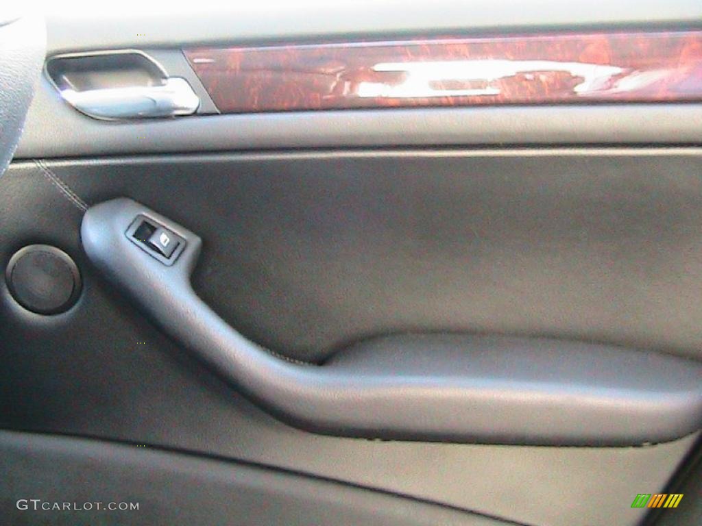 2002 3 Series 325xi Sedan - Jet Black / Black photo #36