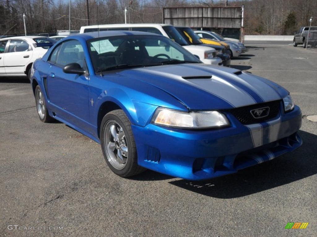 2000 Mustang V6 Coupe - Bright Atlantic Blue Metallic / Dark Charcoal photo #3