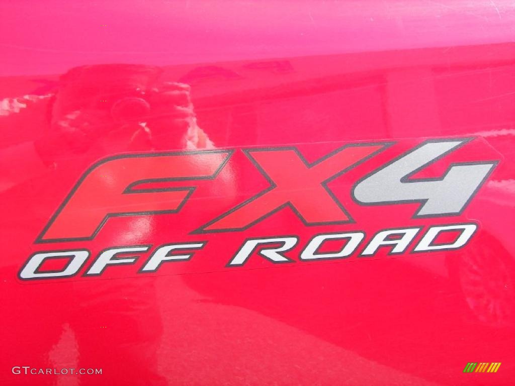 2003 F150 FX4 SuperCab 4x4 - Bright Red / Dark Graphite Grey photo #25