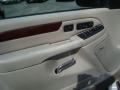 White Diamond - Escalade AWD Photo No. 15