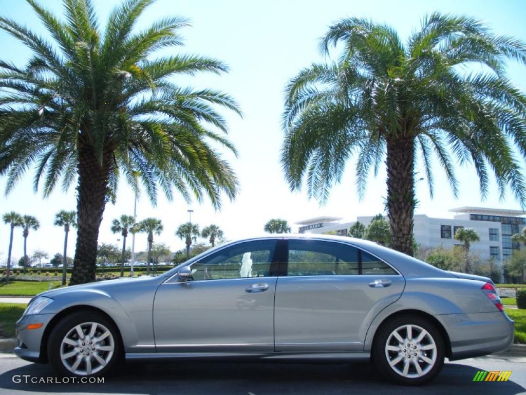 2007 S 550 Sedan - Andorite Grey Metallic / Black photo #1