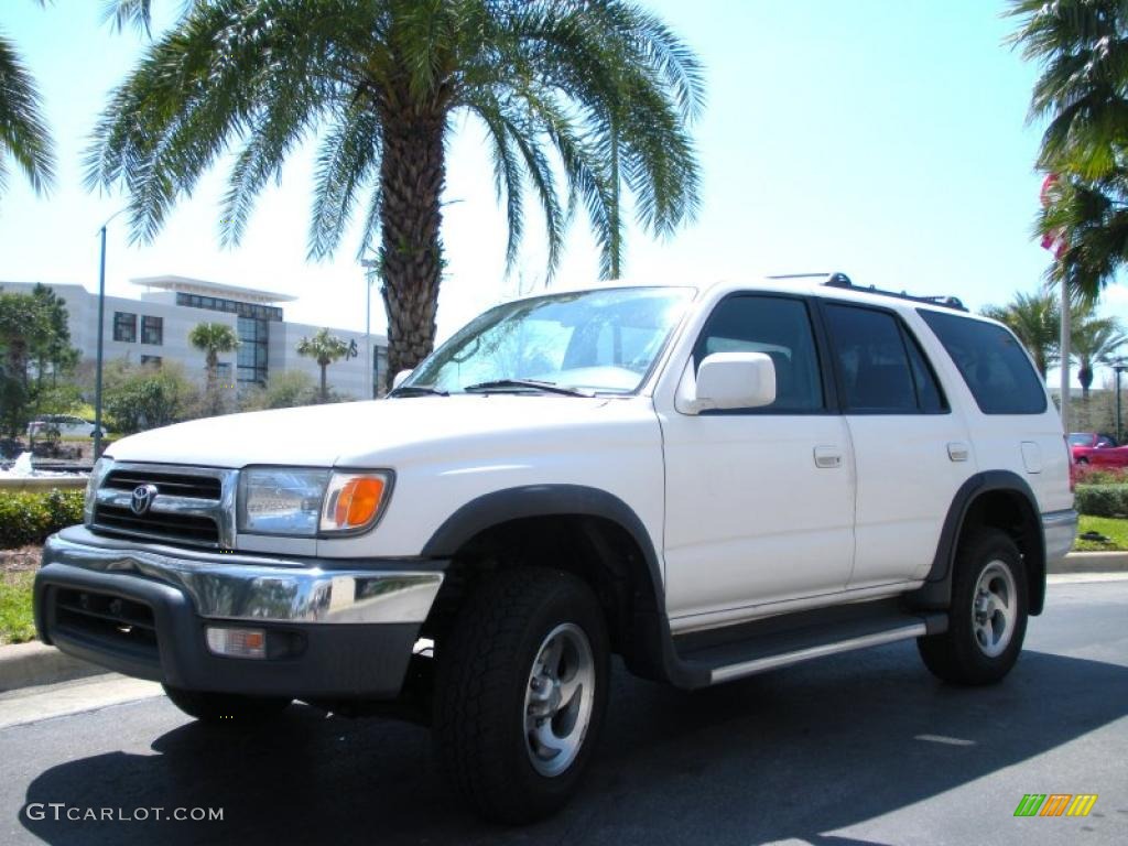 1999 4Runner SR5 - Natural White / Oak photo #2