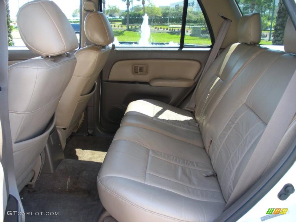 1999 4Runner SR5 - Natural White / Oak photo #14