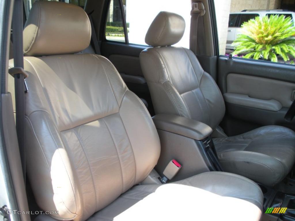 1999 4Runner SR5 - Natural White / Oak photo #17