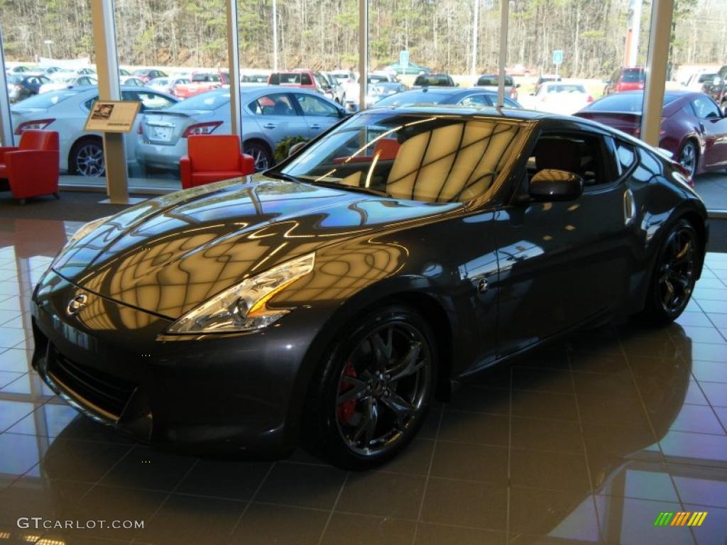 40th Anniversary Graphite Nissan 370Z