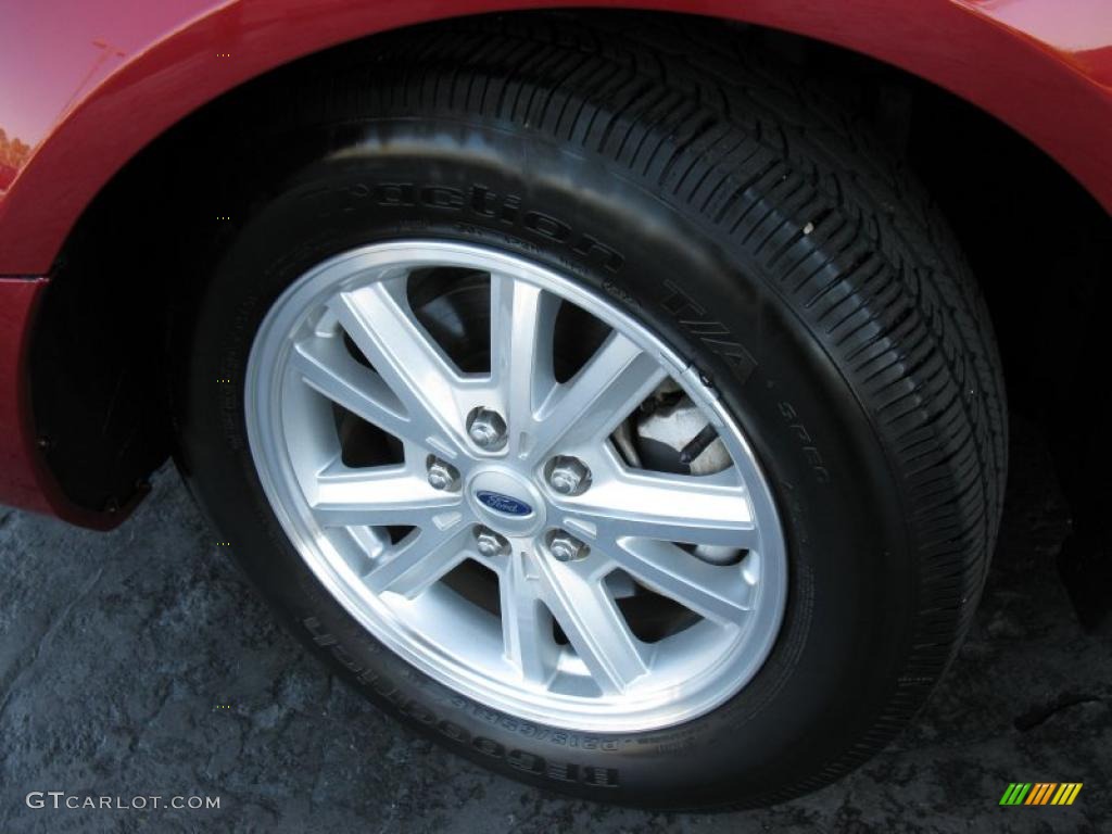 2007 Mustang V6 Deluxe Coupe - Redfire Metallic / Dark Charcoal photo #10