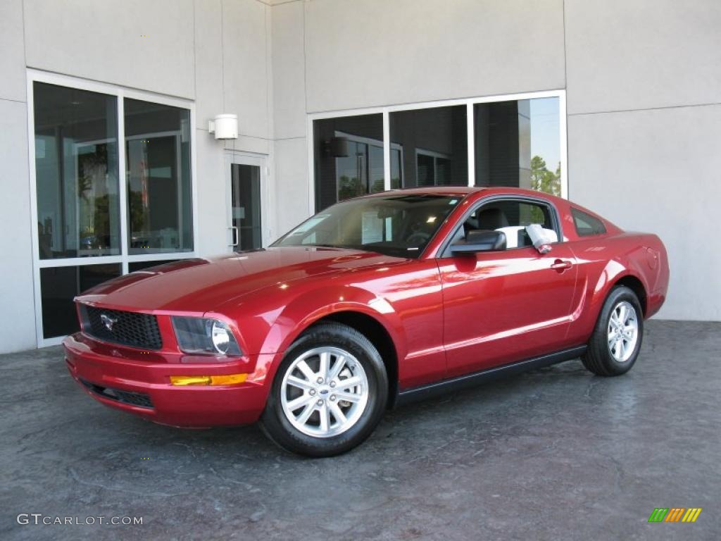 2007 Mustang V6 Deluxe Coupe - Redfire Metallic / Dark Charcoal photo #26