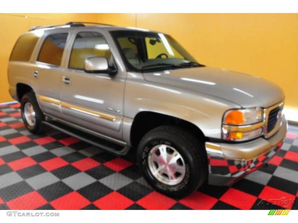 2002 Yukon SLT 4x4 - Pewter Metallic / Neutral/Shale photo #1