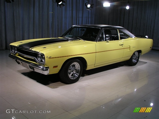 1970 Road Runner Coupe - Lemon Twist Yellow / Black photo #1