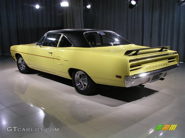 1970 Road Runner Coupe - Lemon Twist Yellow / Black photo #2