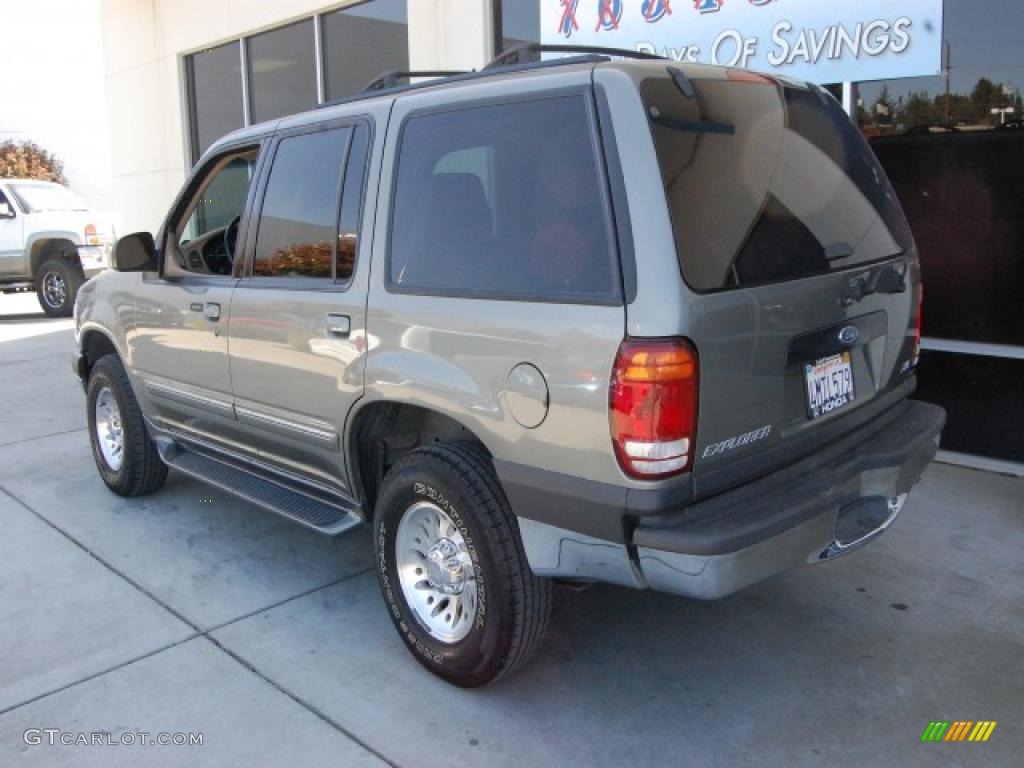 2001 Explorer XLT - Spruce Green Metallic / Medium Prairie Tan photo #5