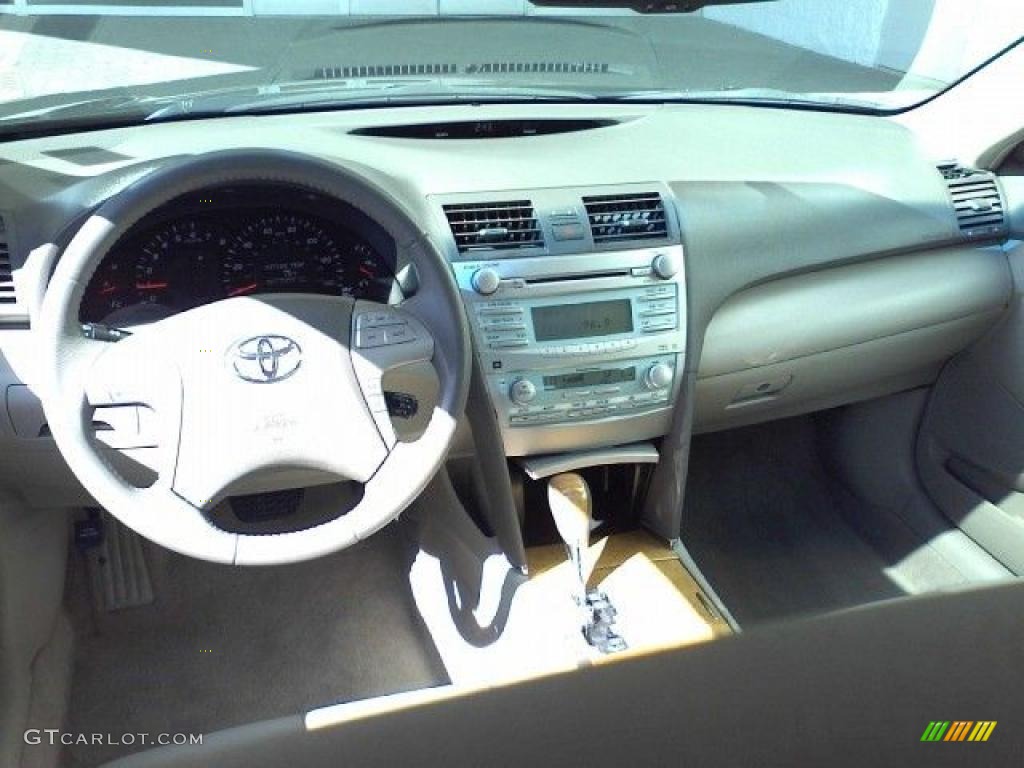 2007 Camry XLE - Black / Ash photo #5