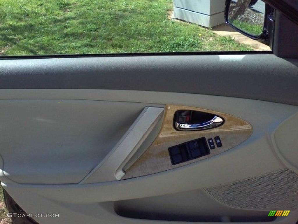 2007 Camry XLE - Black / Ash photo #13