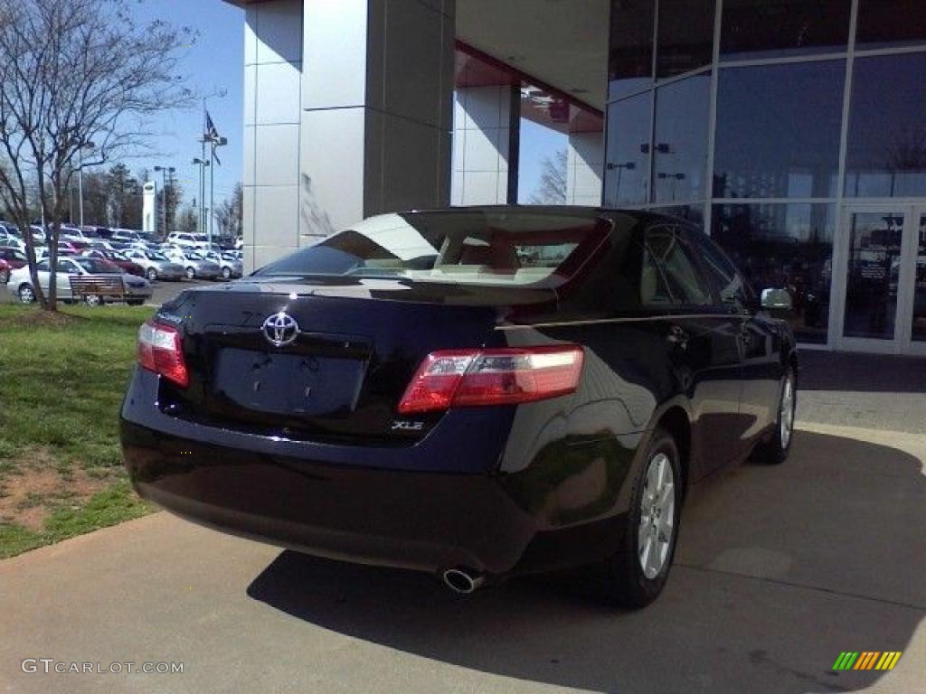 2007 Camry XLE - Black / Ash photo #17