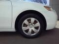 Super White - Camry LE Photo No. 3