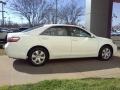 Super White - Camry LE Photo No. 18