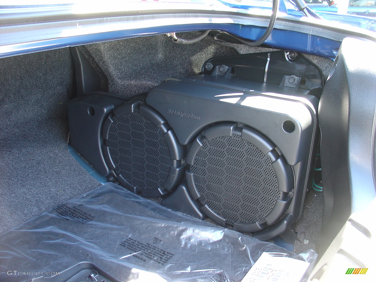 2007 Ford Mustang Shelby GT500 Coupe Shaker 1000 trunk subwoofer Photo #27447