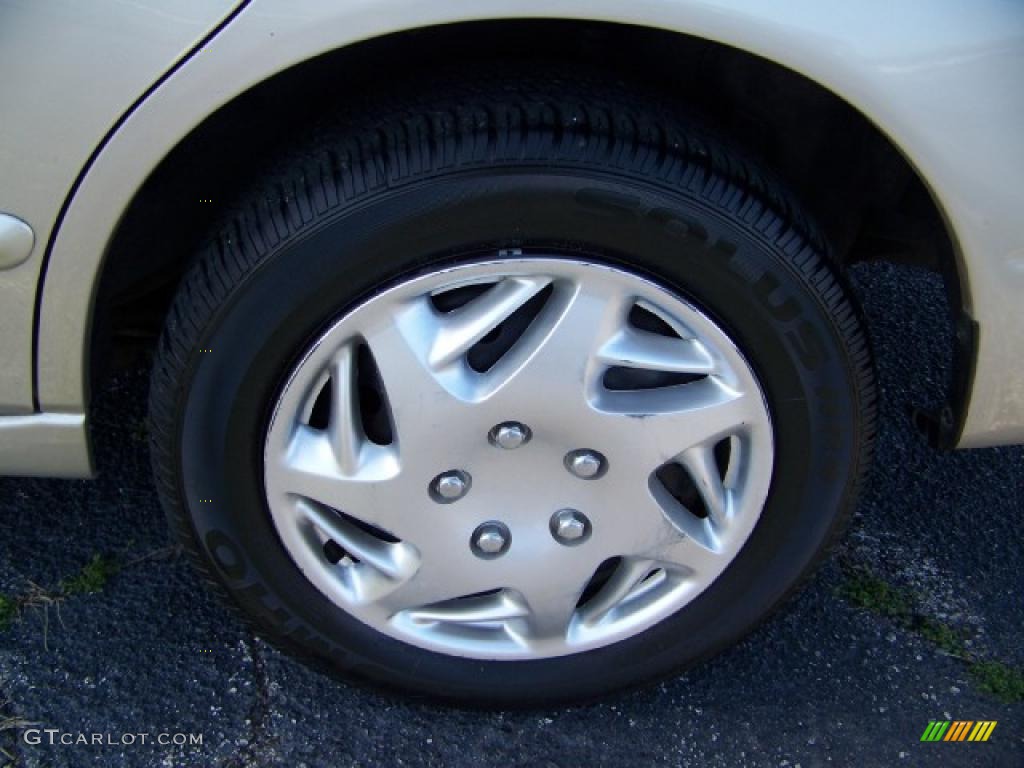 1996 Altima XE - Beige Pearl / Gray photo #7