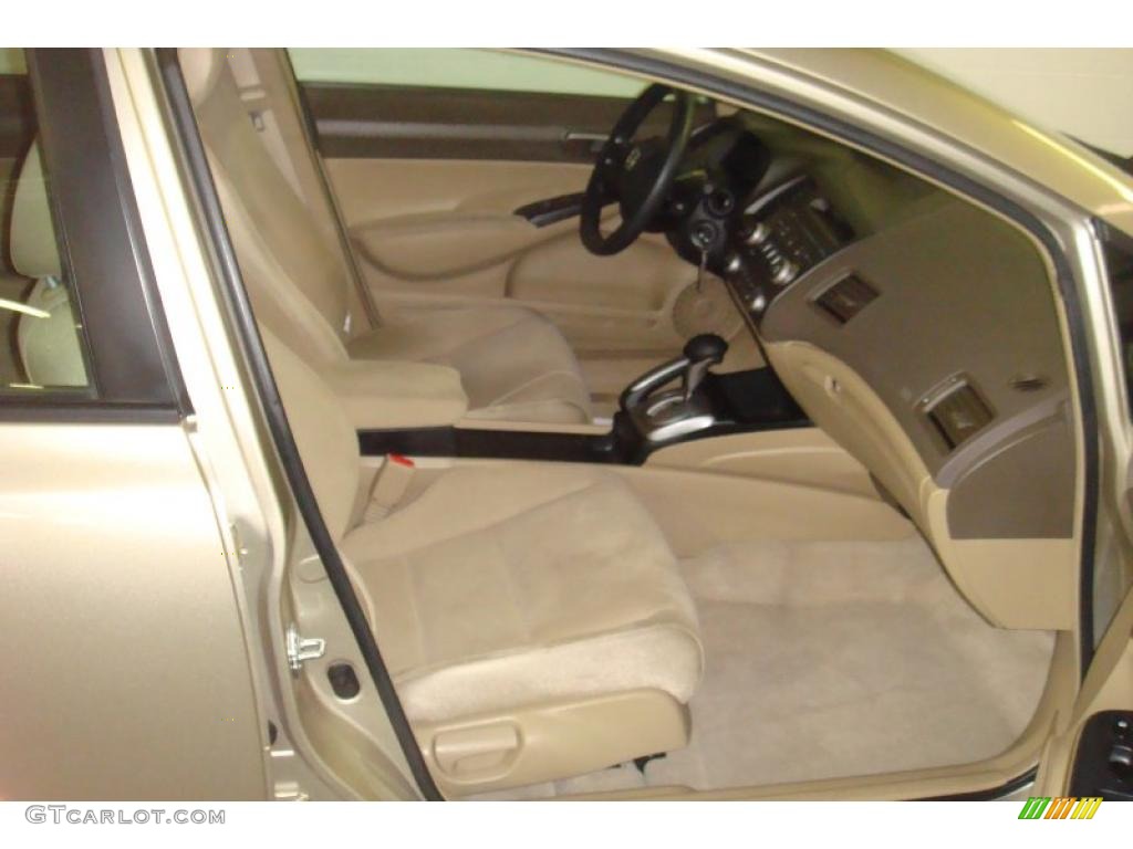 2008 Civic LX Sedan - Borrego Beige Metallic / Ivory photo #10