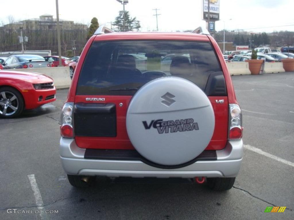 2005 Grand Vitara LX - Racy Red / Gray photo #4