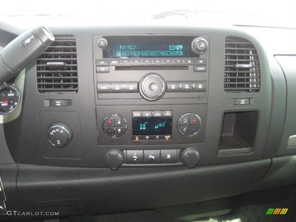 2008 Sierra 1500 SLE Crew Cab 4x4 - Silver Birch Metallic / Ebony photo #2