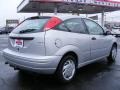 2005 CD Silver Metallic Ford Focus ZX3 SE Coupe  photo #5