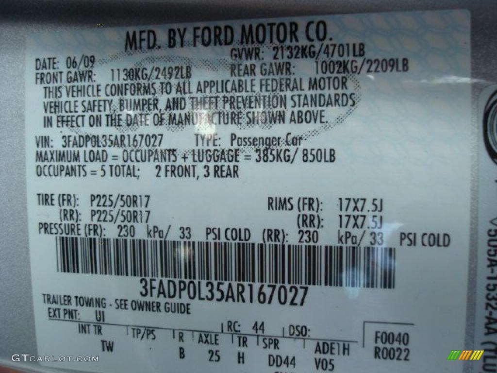 2010 Fusion Hybrid - Brilliant Silver Metallic / Charcoal Black photo #14