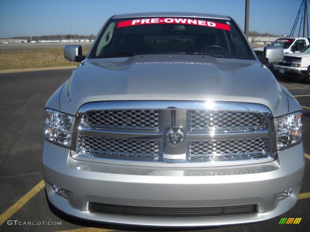 2009 Ram 1500 SLT Regular Cab 4x4 - Bright Silver Metallic / Dark Slate Gray photo #2