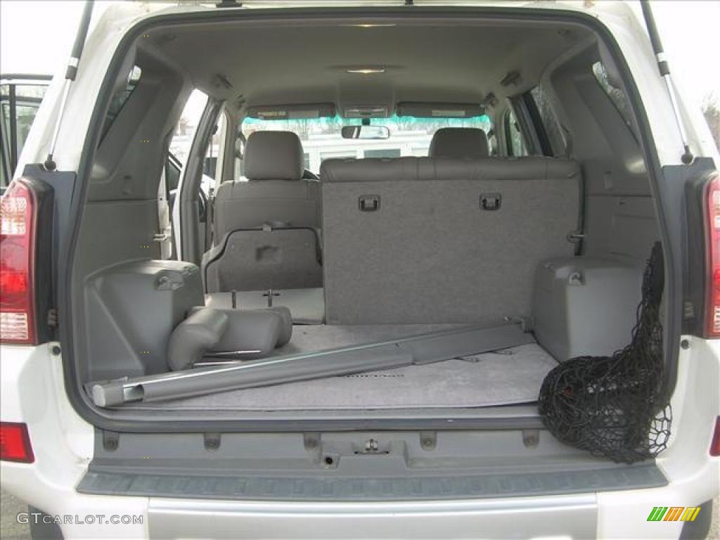 2004 4Runner SR5 4x4 - Natural White / Stone photo #12